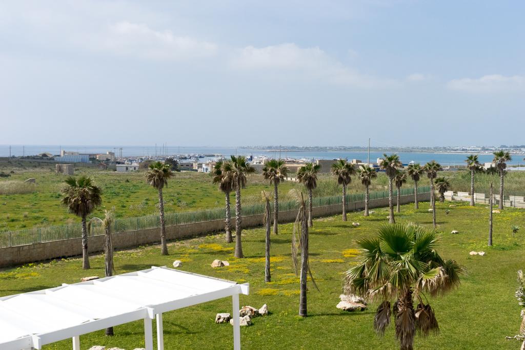 Hotel Lalena'S Garden Portopalo Di Capo Passero Exteriér fotografie